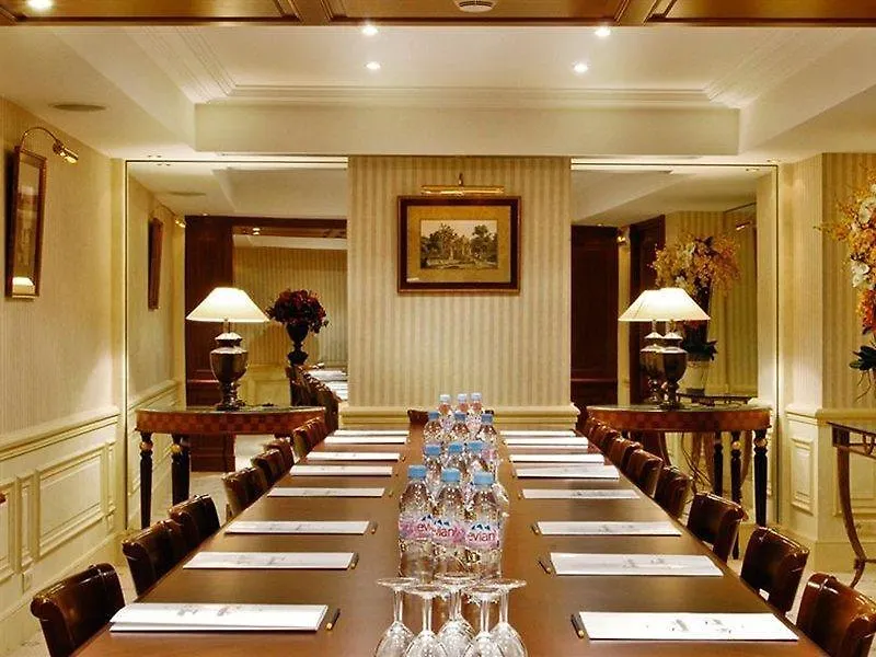 Best Western Premier Trocadero La Tour Paris Hotel